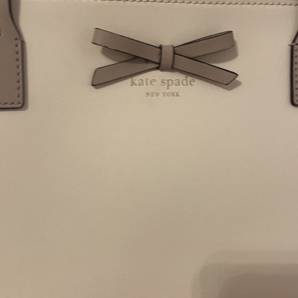 Kate Spade Gray and White Bag - Picture 4 of 14